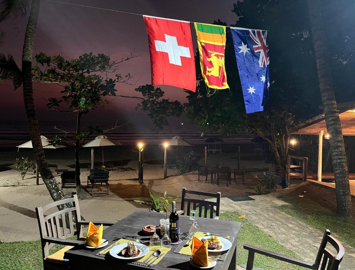 Отель Aussie Swiss Велигама Экстерьер фото